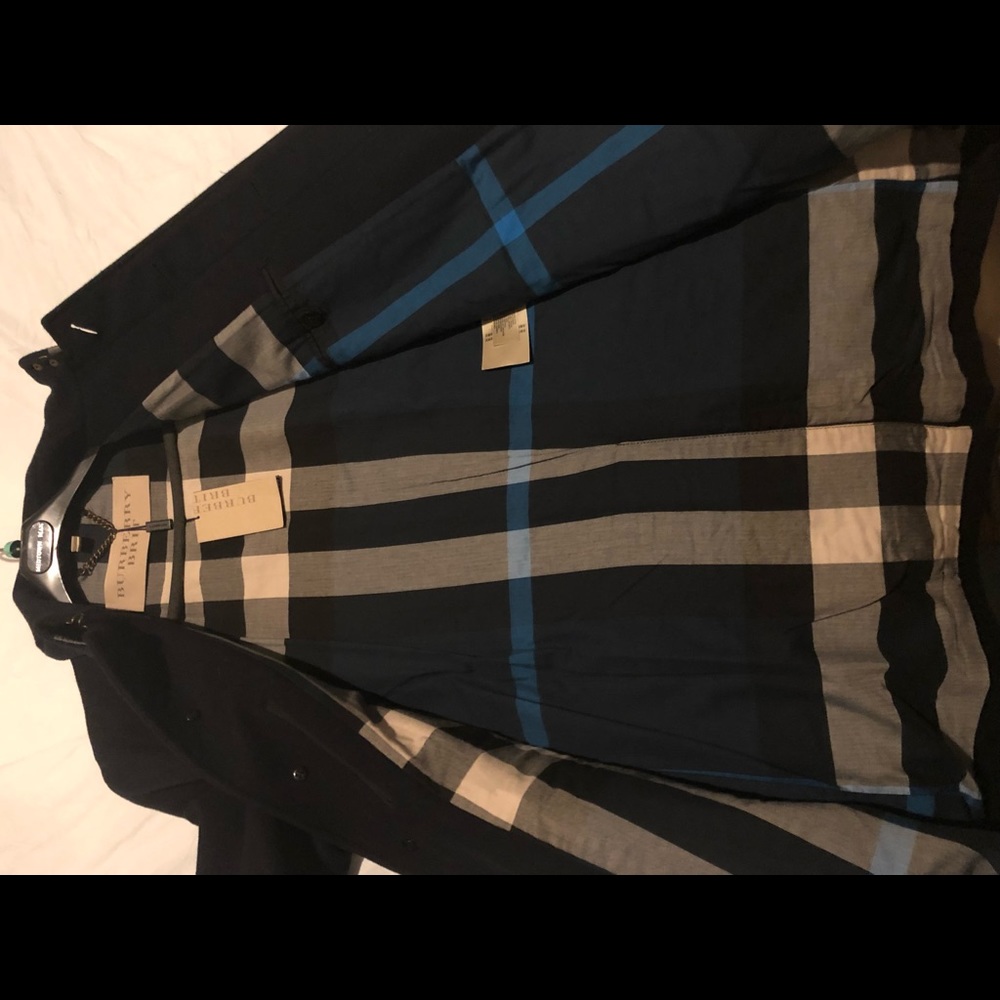 Wool coat by Burberry new with the tag xl - Picture 7 of 8